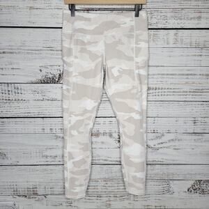 Athleta Camo Contender Leggings Side Pockets Ivory and Tan | Medium